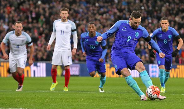 这显示出球 这显示出球